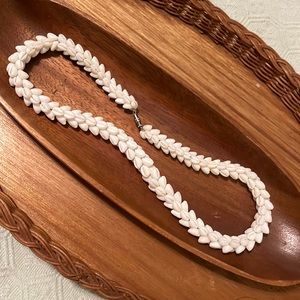 Vintage Seashell Necklace Twist Clasp mini white cowrie shell